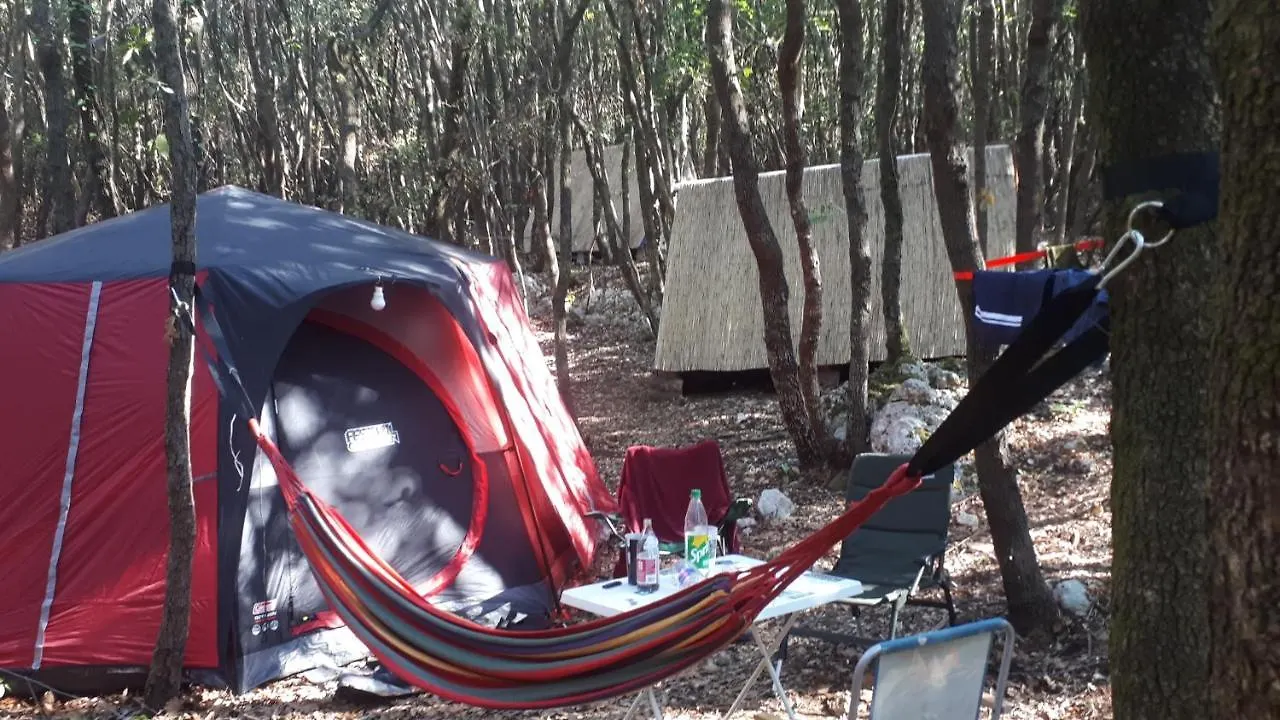 Camping Robinzon Kamp Val Kavran Hotel Kroatië